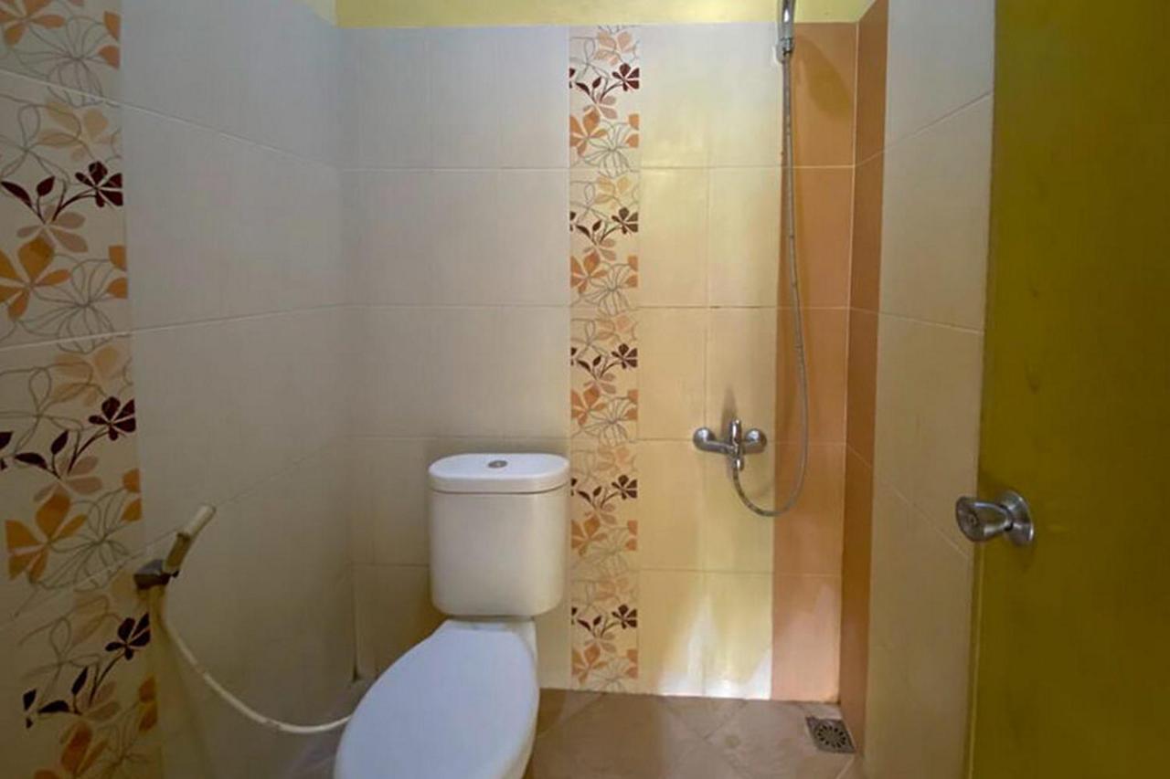 Rama Shinta Homestay Near Gembira Loka Zoo Redpartner Yogyakarta Exterior foto